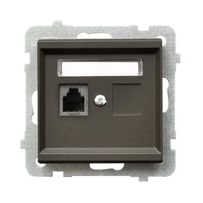 Gniazdo telefoniczne pojedyncze Ospel Sonata GPT-1R/m/40 w kolorze czekoladowego metaliku z jednym portem RJ45.