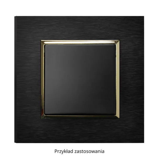 Ramka pojedyncza Ospel Aria Prestige w kolorze szczotkowanego antracytu z czarnym środkiem i złotą ramką.